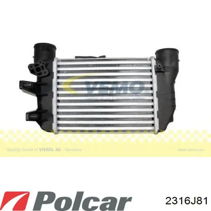 Радіатор інтеркулера Maxgear AC630073