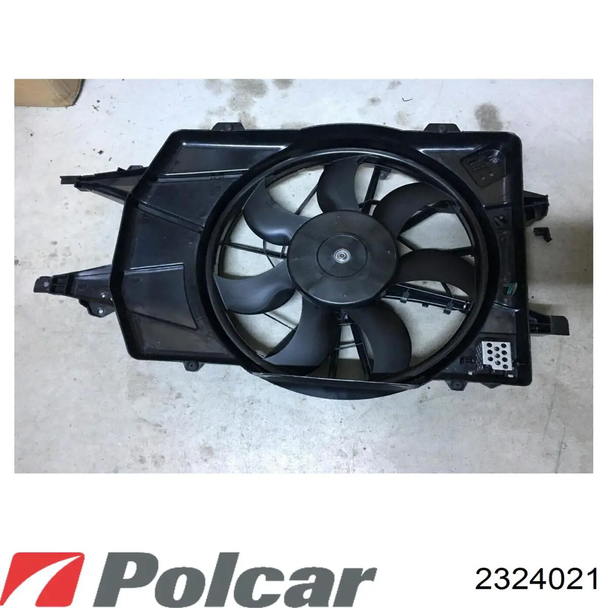 Крило переднє праве Polcar 2324021 ціна, від 48.23 USD