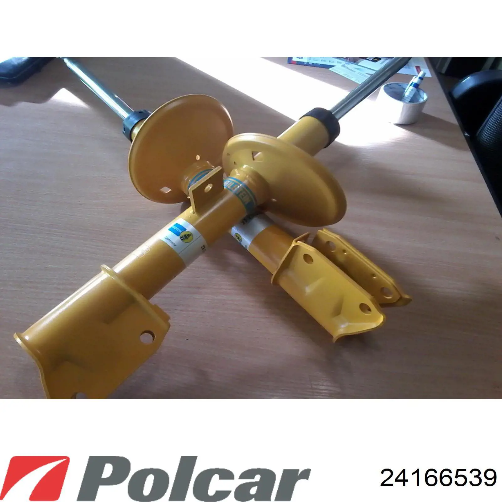 Купити A2043261404 Mercedes Стійка амортизатора задня