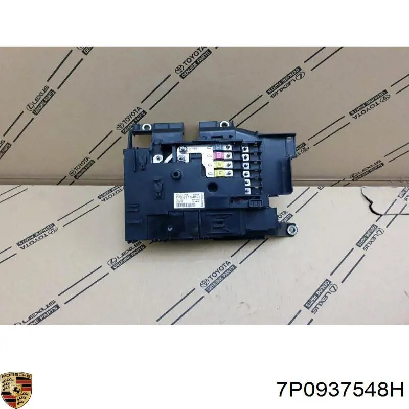 Монтажний блок Porsche 7P0937548H