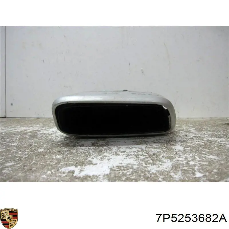 Купити 7P5253682A Porsche 