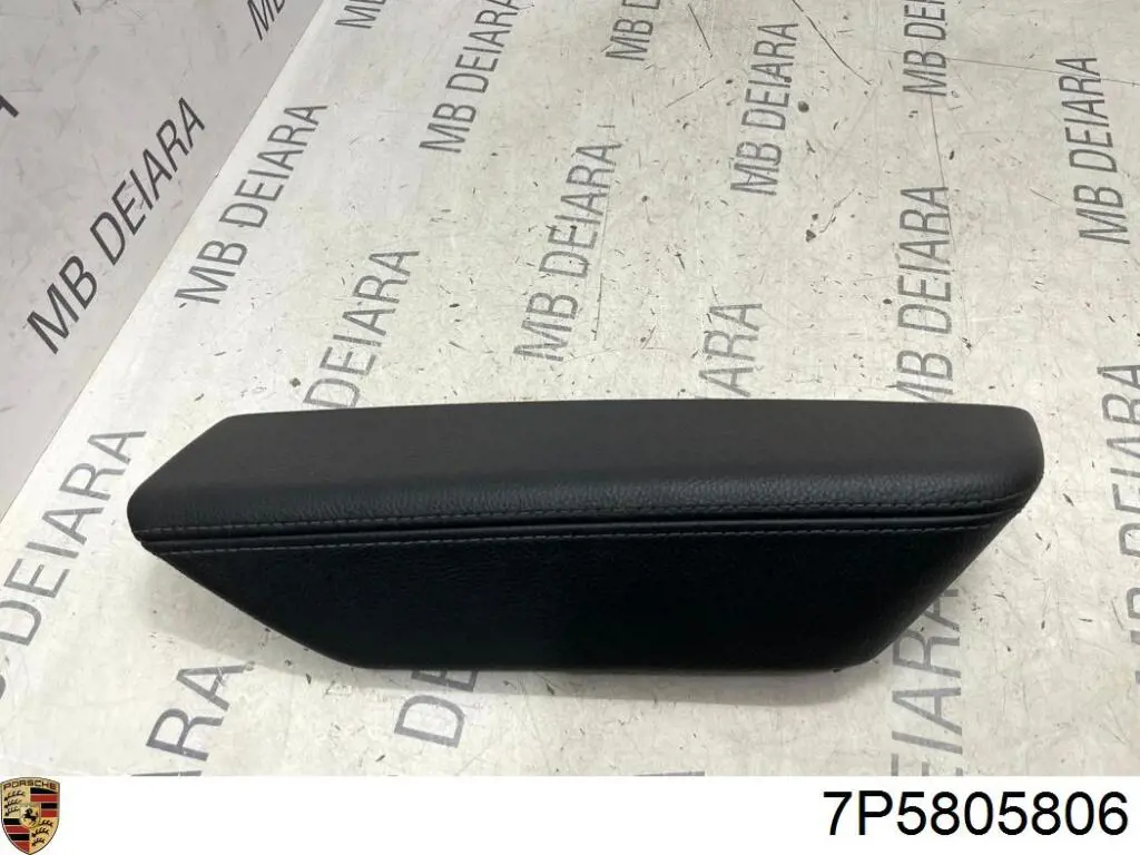 7P5805806 Porsche 