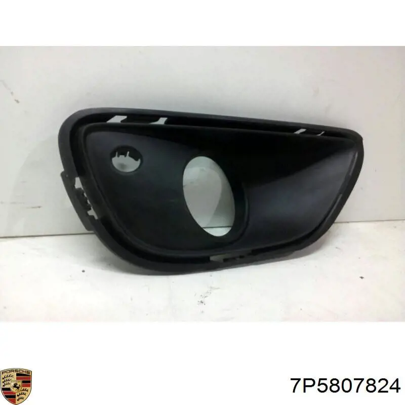 7P5807824 Porsche 