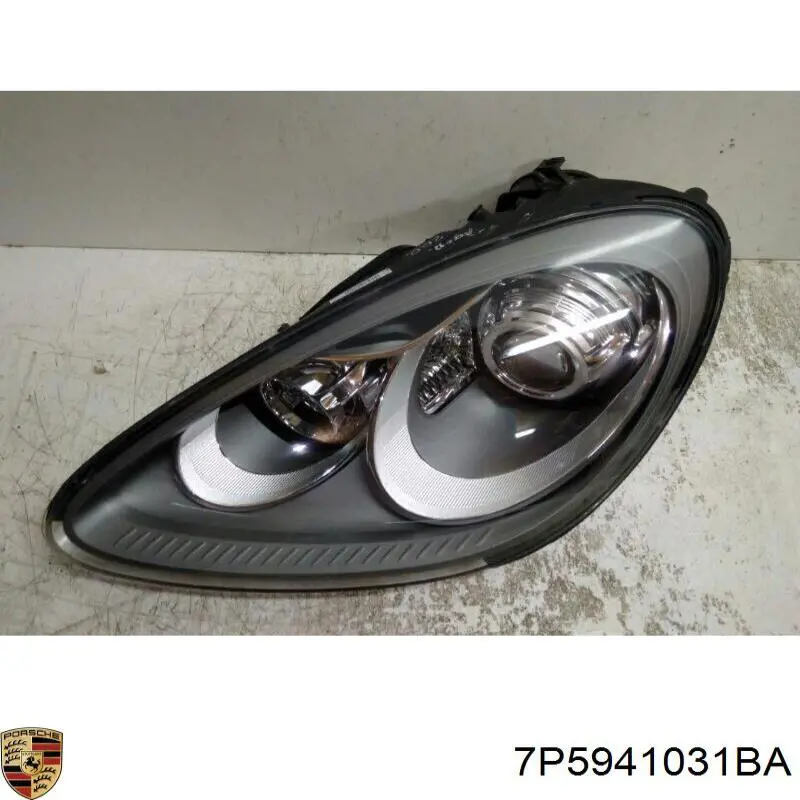 95863117302 Porsche Фари