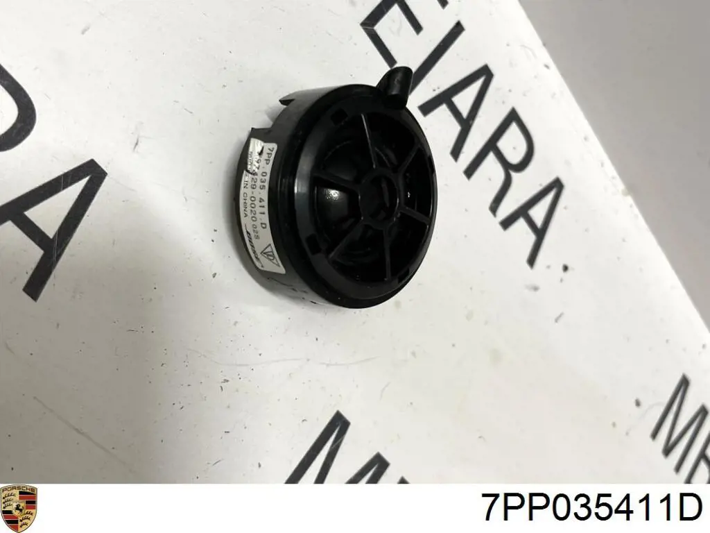 7PP035411D Porsche 