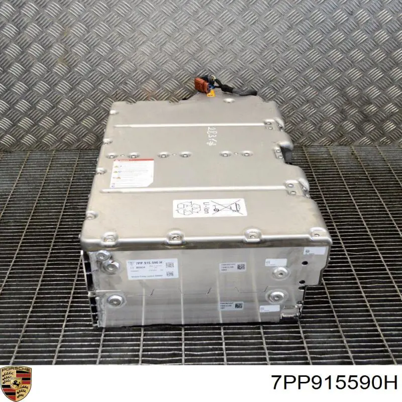 7PP915590B Porsche 