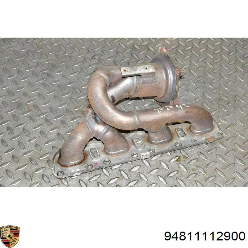Колектор випускний, правий Porsche 94811112900 ціна, від 54.97 USD