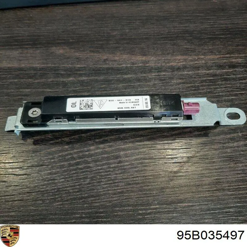 95B035497 Porsche 
