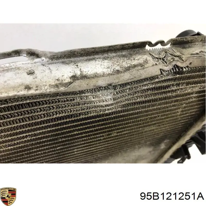 Радіатор основний Porsche 95B121251A ціна, від 278.92 USD