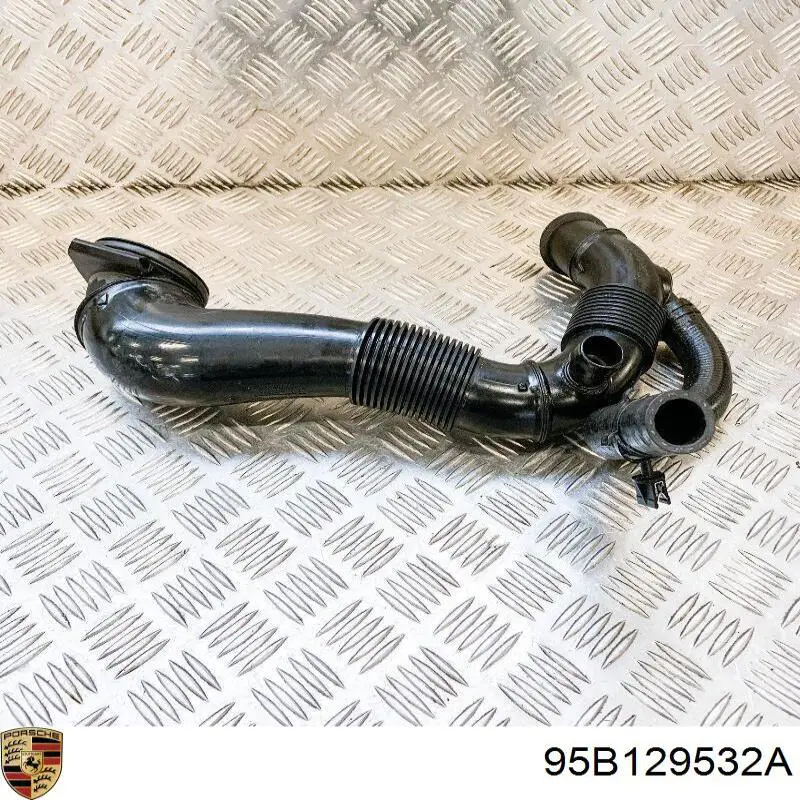 Патрубок повітряний, вихід повітряного фільтра Porsche 95B129532A ціна, від 80.11 USD