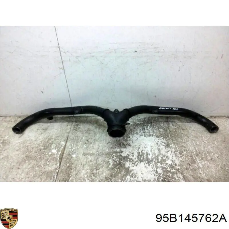 95B145762A Porsche Трубка, що нагнітається