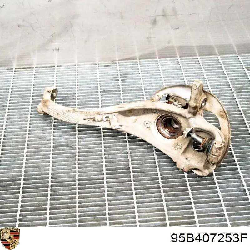 95B407253B VAG Цапфа поворотного кулака