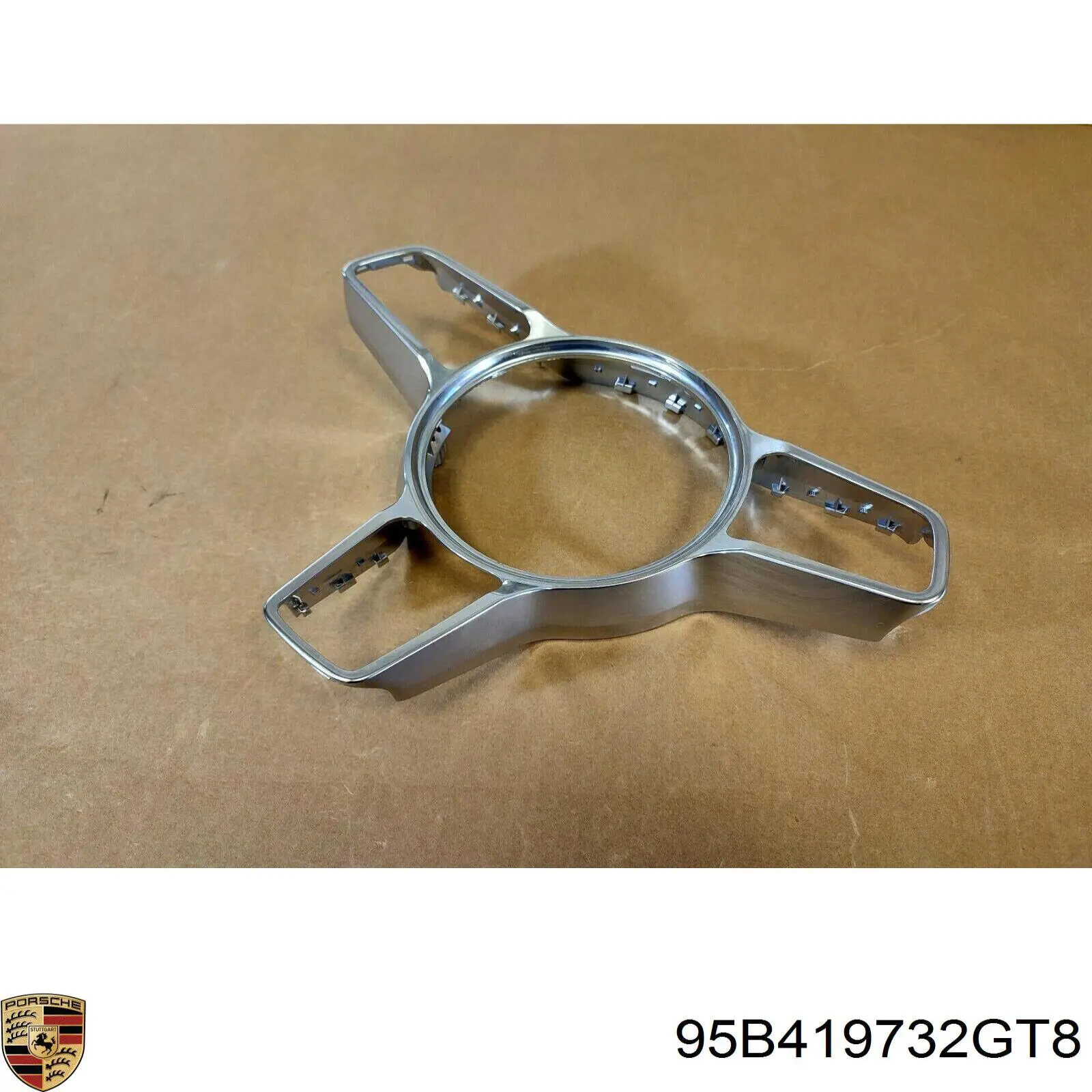95B419732GT8 Porsche Накладка рульового колеса
