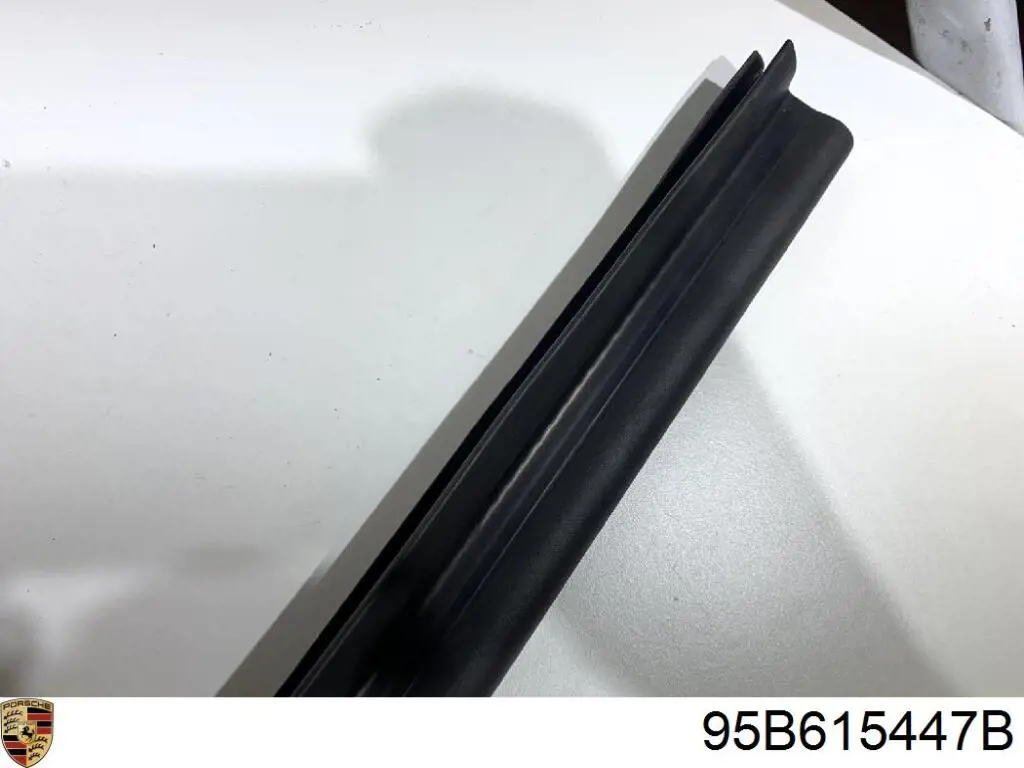  Porsche 95B615447B ціна, від 5.65 USD