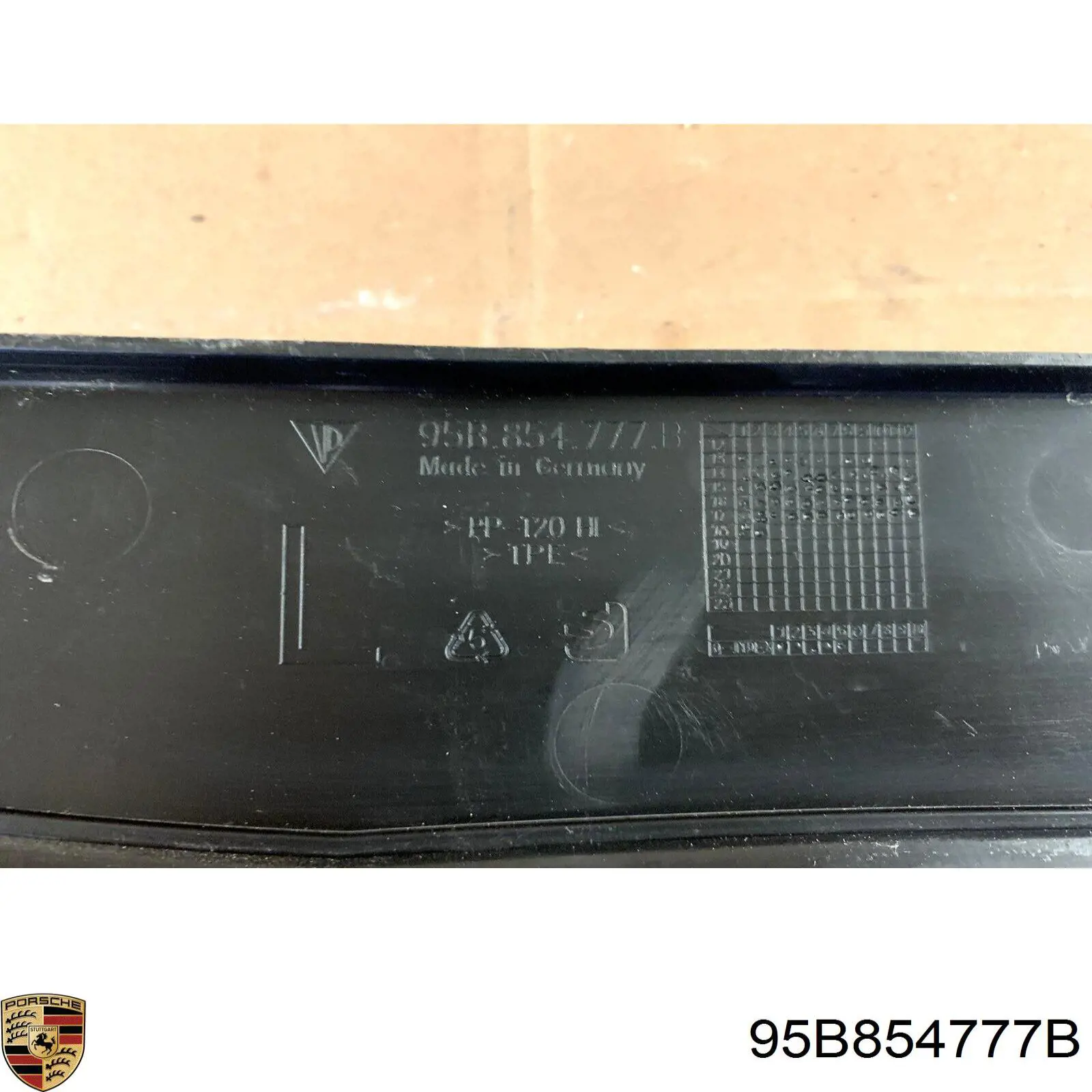  Porsche 95B854777B ціна, від 38.00 USD