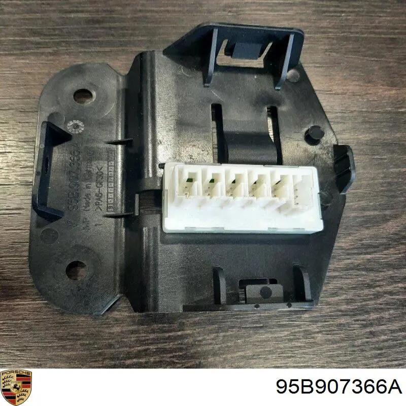 95B907366 Porsche 