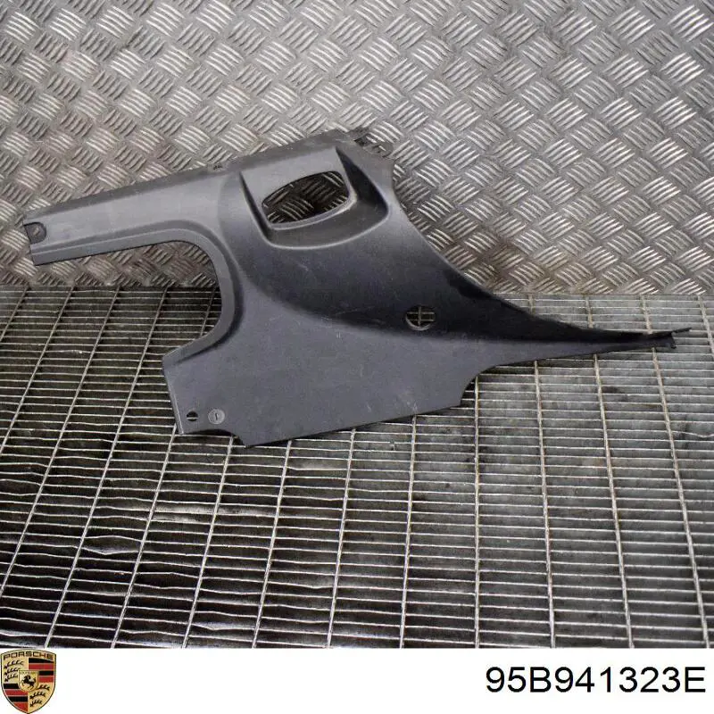 Ущільнювач фари лівої 95B941323B Porsche