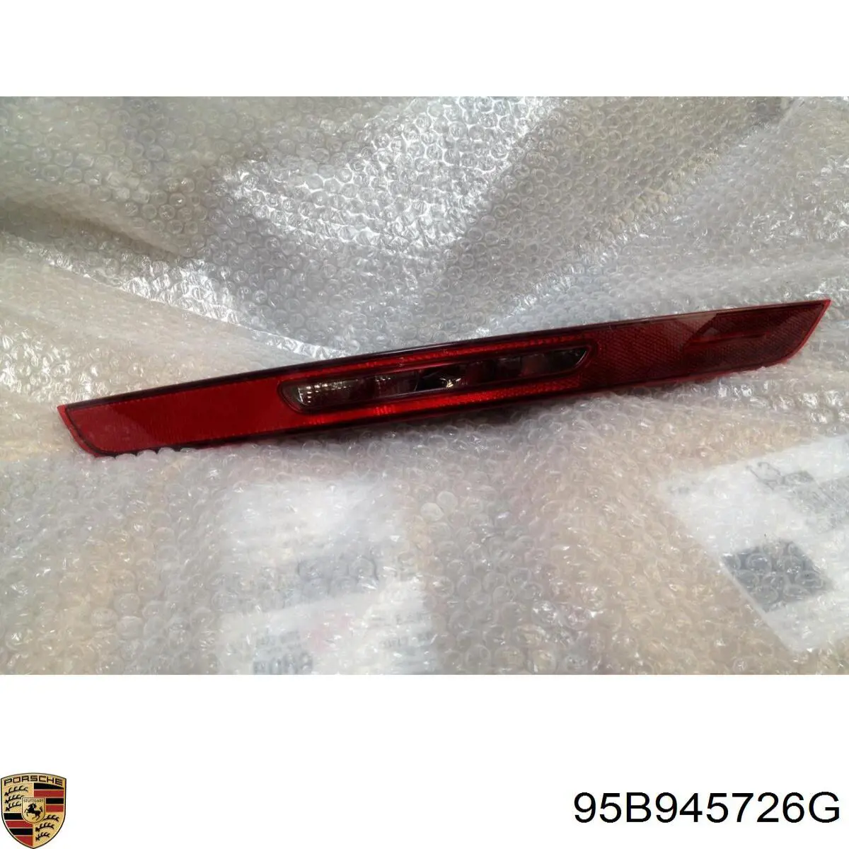 Правий катафот бампера Porsche 95B945726D ціна, від 70.62 USD
