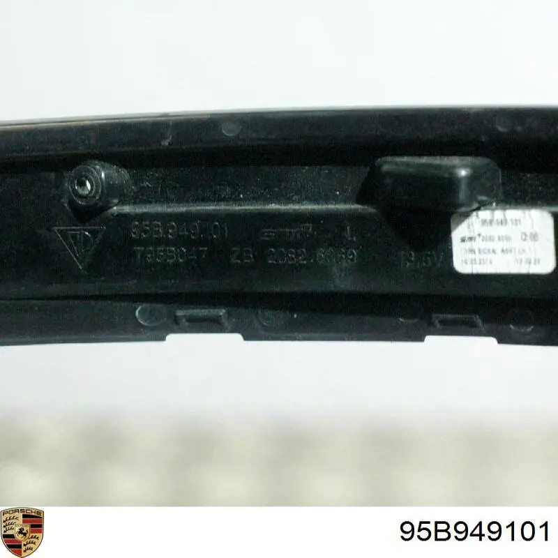 Поворотник лівий Signeda VPHM1001PL ціна, від 57.54 USD
