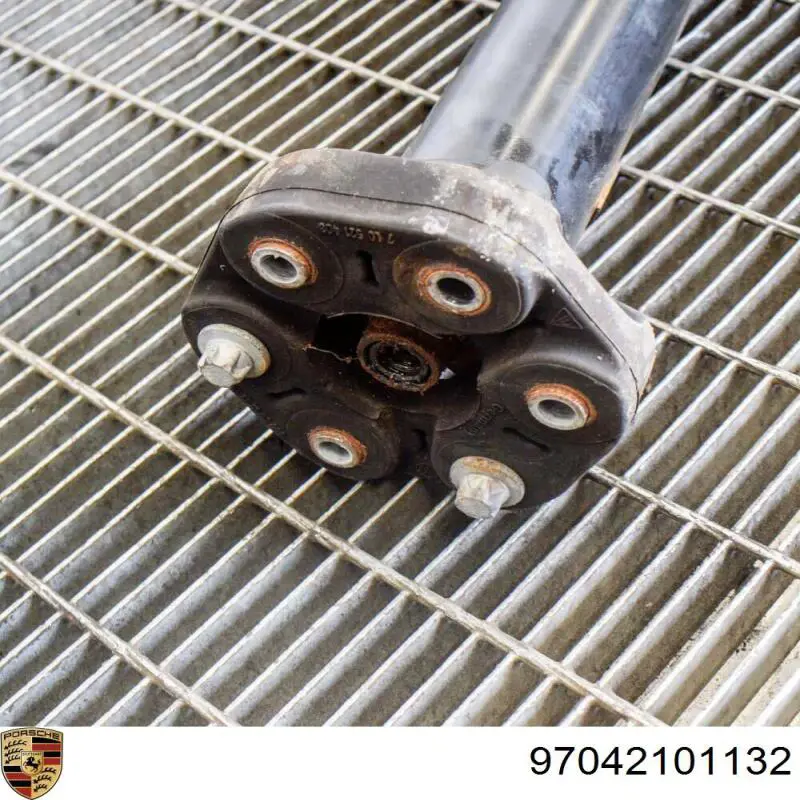 Купити 97042101133 Porsche Кардан задній