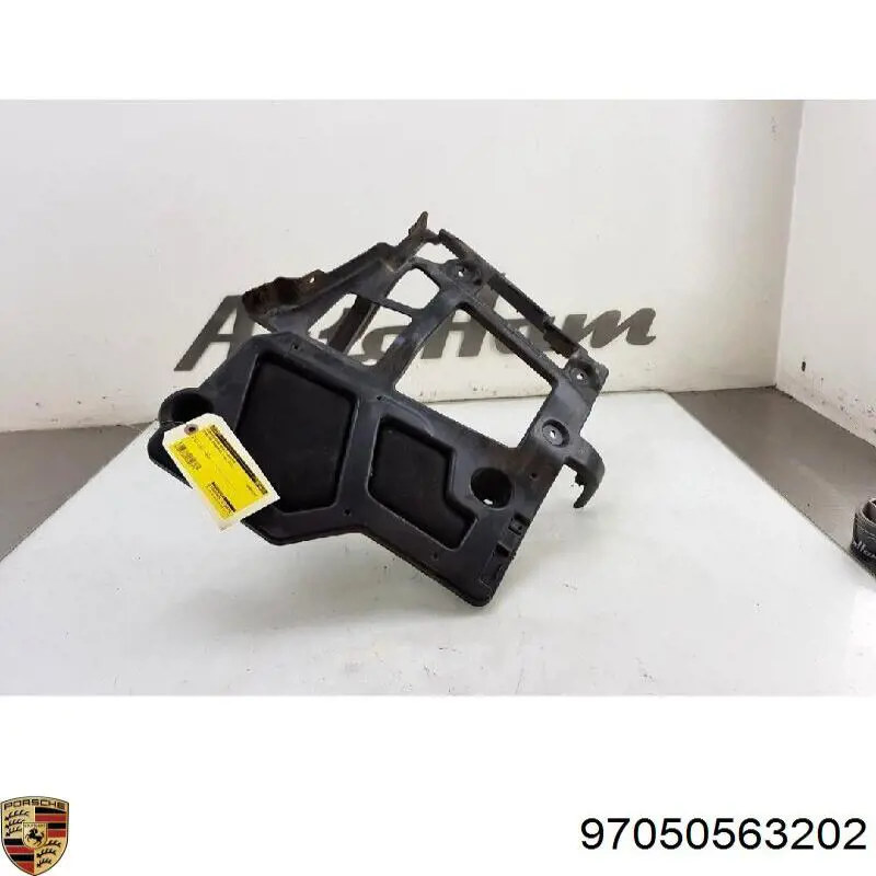 Купити 97050563201 Porsche 