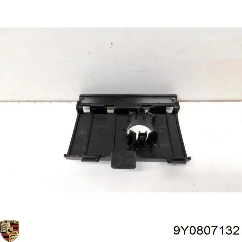  Porsche 9Y0807132 ціна, від 16.95 USD