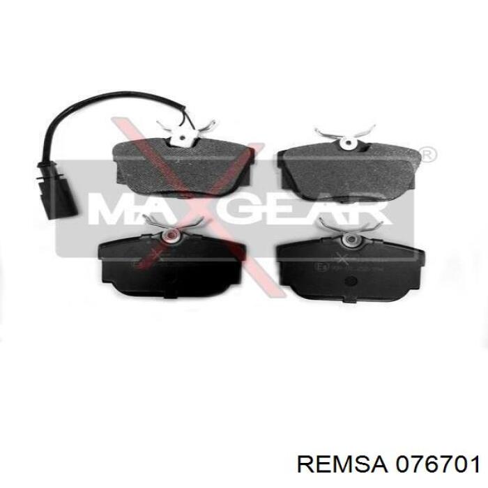 Купити 076701 Remsa Задні колодки