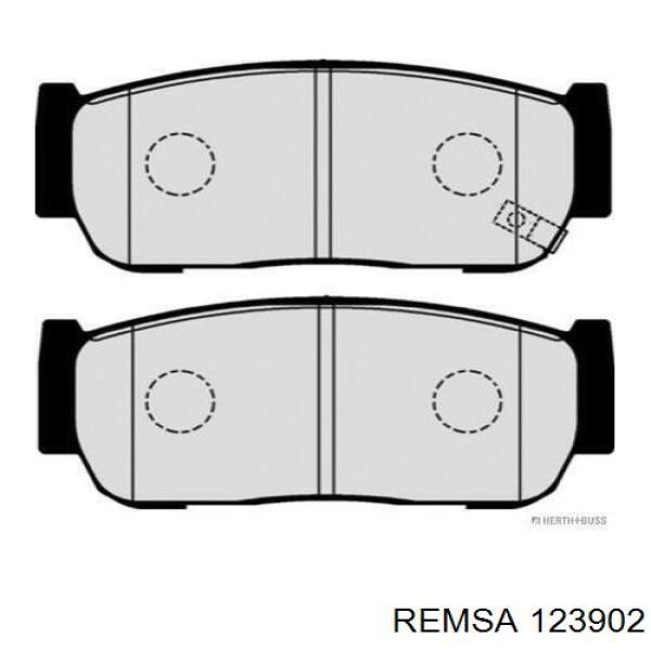 Задні гальмівні колодки Remsa 123902 ціна, від 17.74 USD