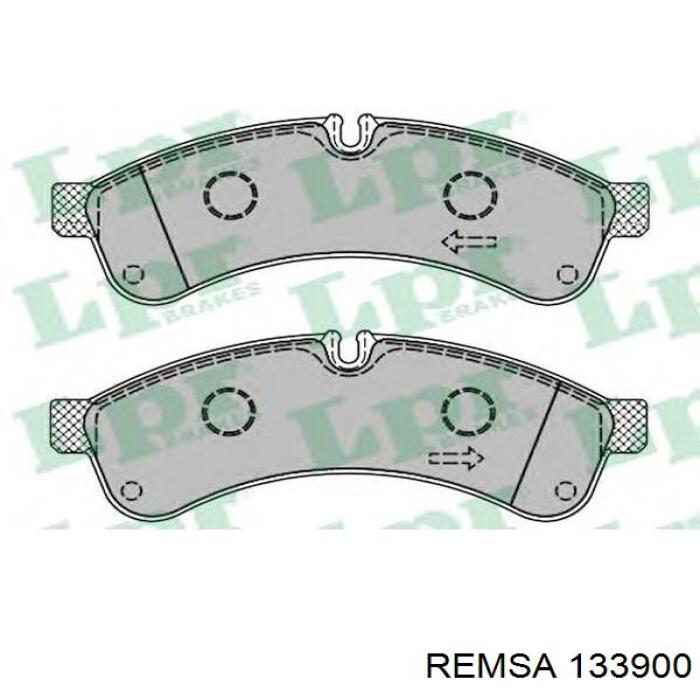 Задні гальмівні колодки Remsa 133900 ціна, від 37.25 USD