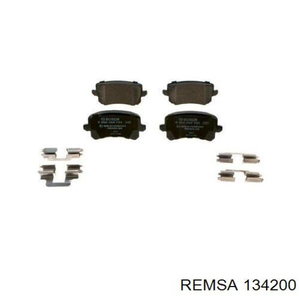 Задні гальмівні колодки Remsa 134200 ціна, від 25.95 USD