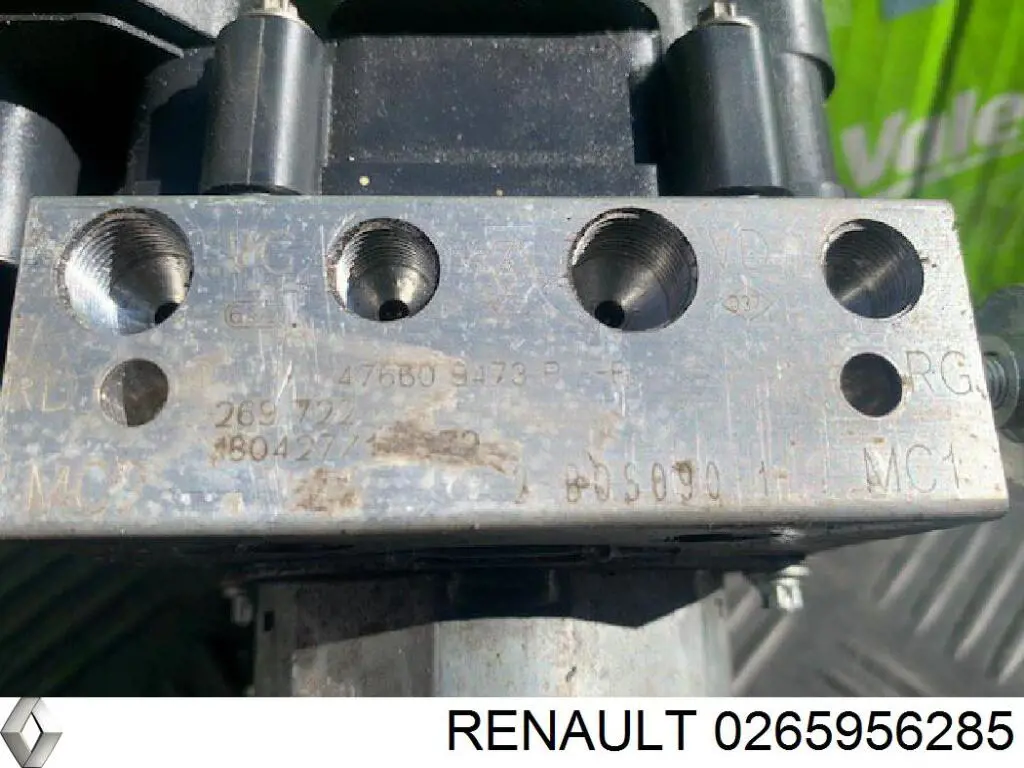 Купити 8201304766 Renault (RVI) Гідроблок АБС