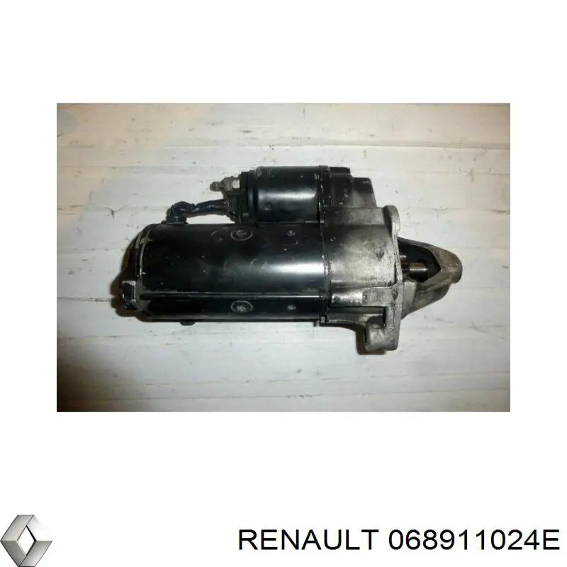 068911024E Renault (RVI) стартер