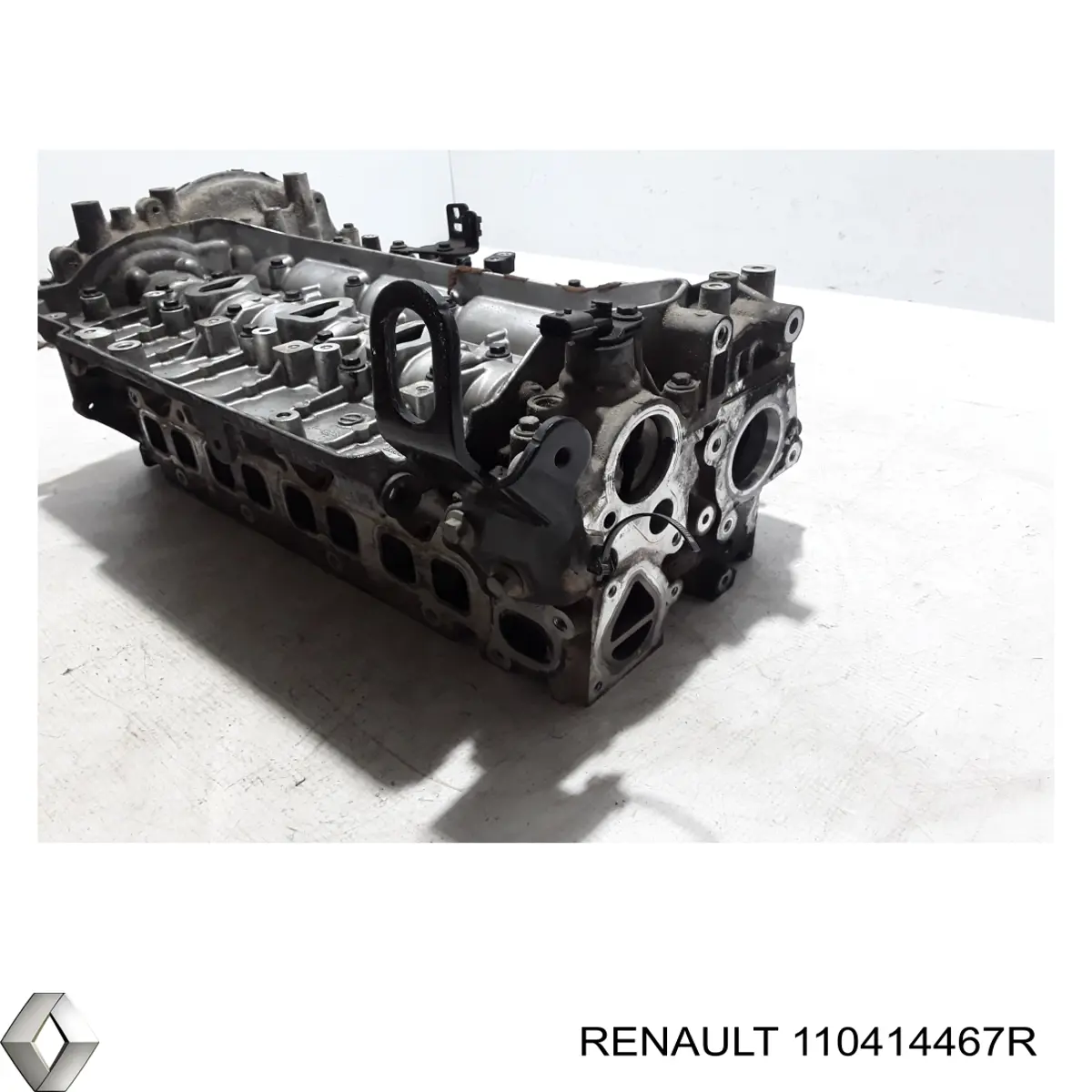 Головка блока циліндрів (ГБЦ) Renault Master 3 (EV, HV, UV) (Рено Мастер)