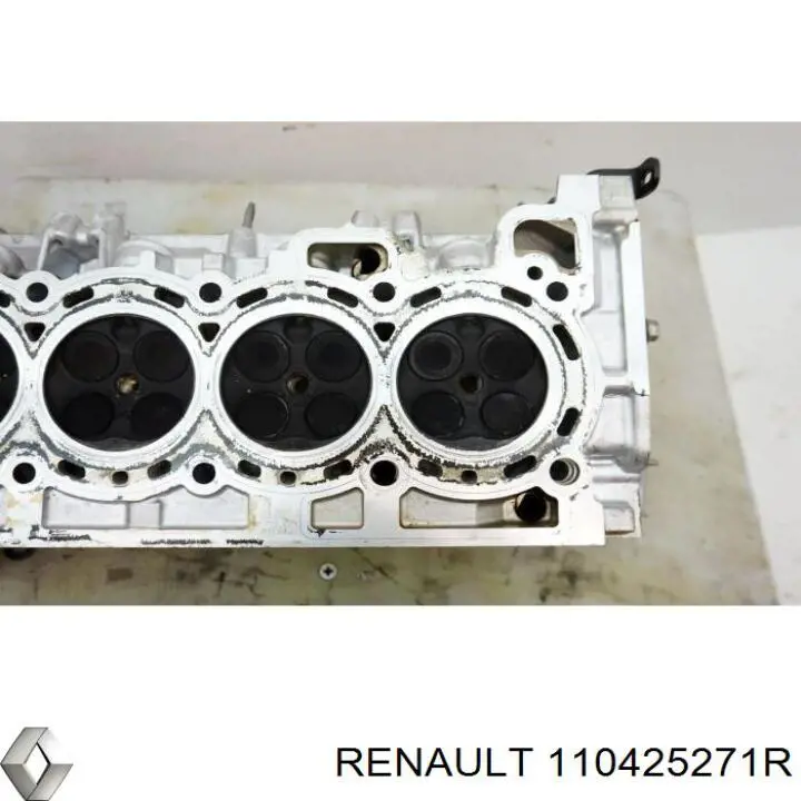110425271R Renault (RVI) Головка циліндрів
