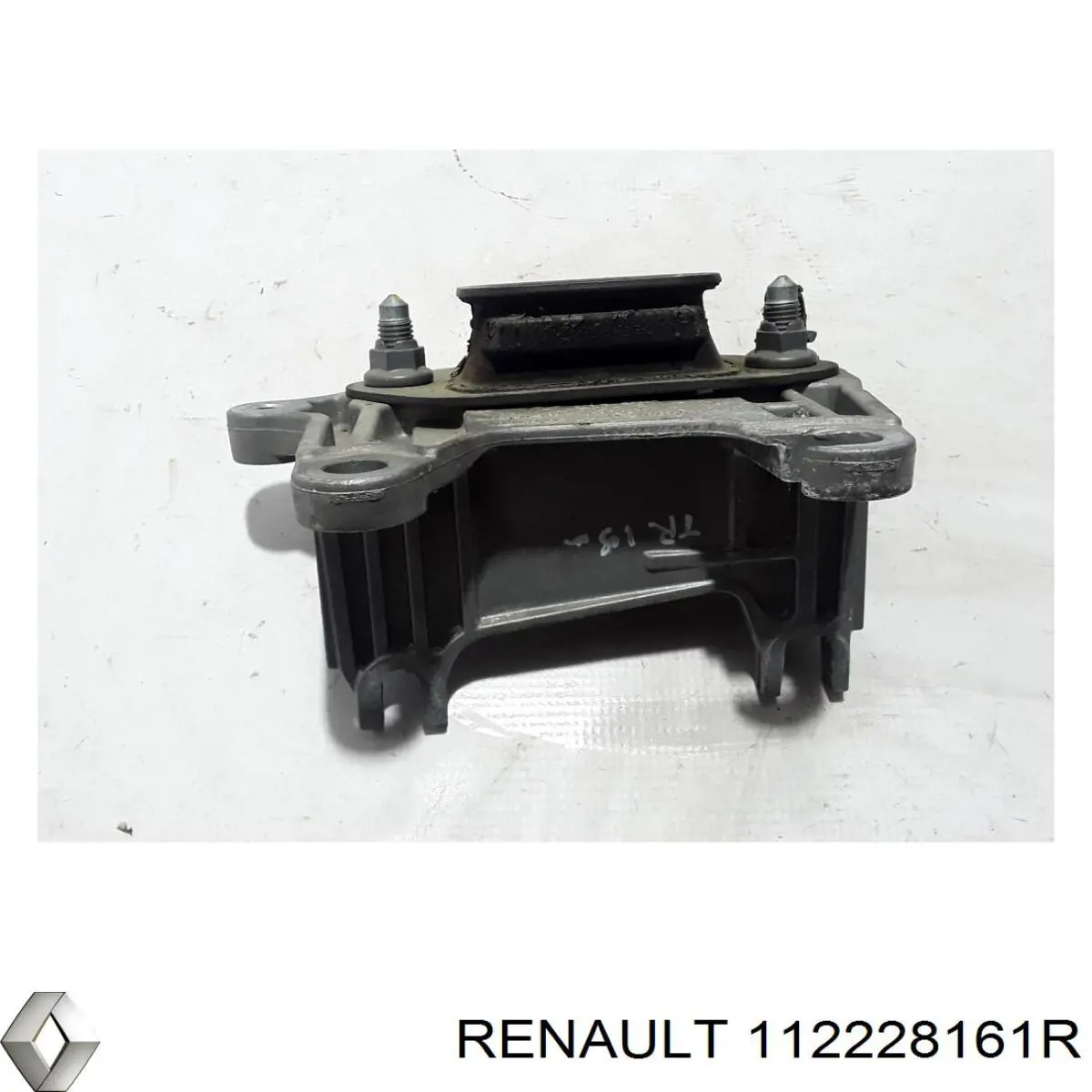 112228161R Renault (RVI) Кріплення подушки коробки передач