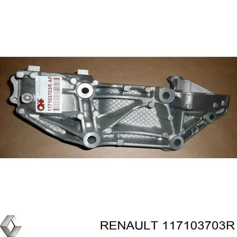 Кронштейн генератора 117103703R Renault (RVI)