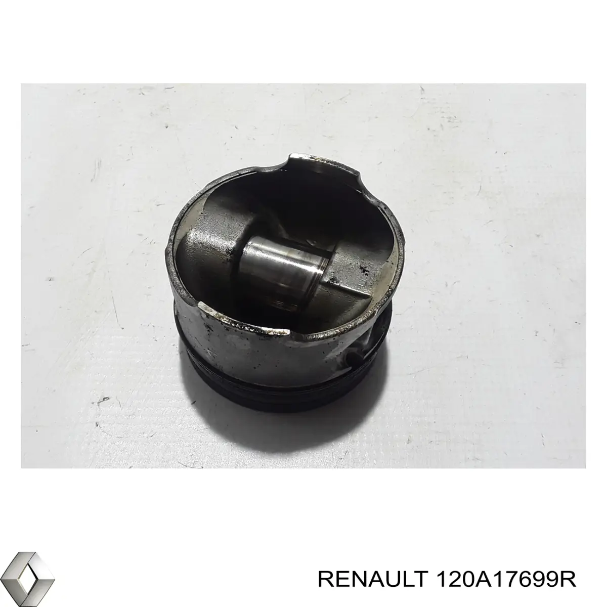 120A17699R Renault (RVI) поршень в комплекті на 1 циліндр, std