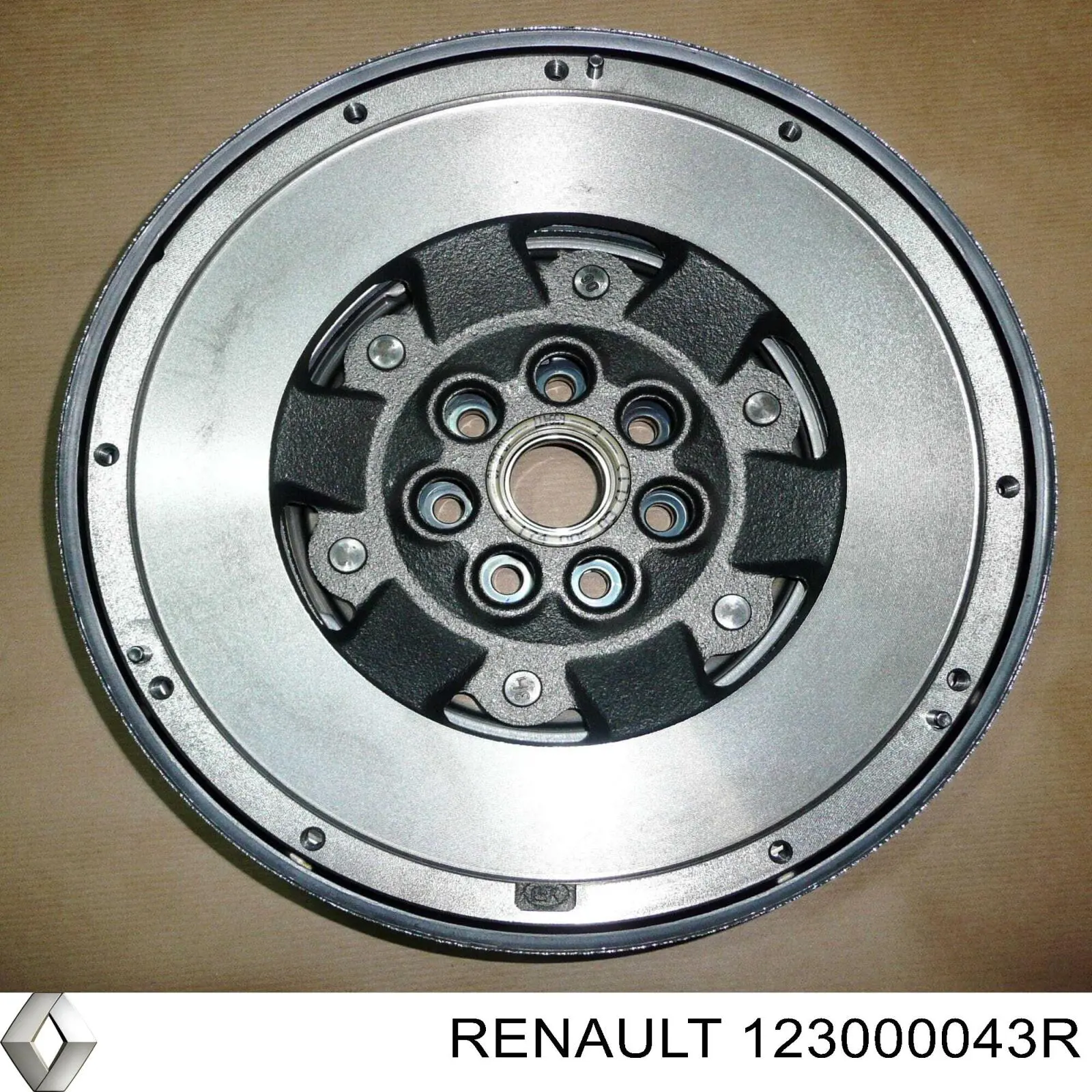 Купити 123000043R Renault (RVI) Маховик із зубчастим ободом в зборі