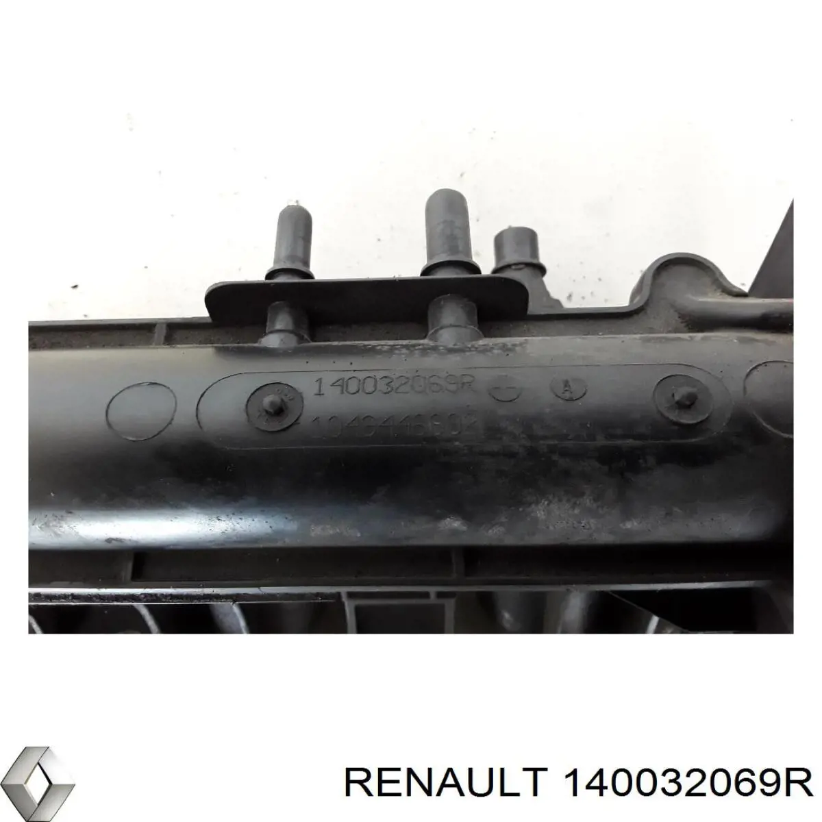 Колектор впускний Renault (RVI) 140032069R