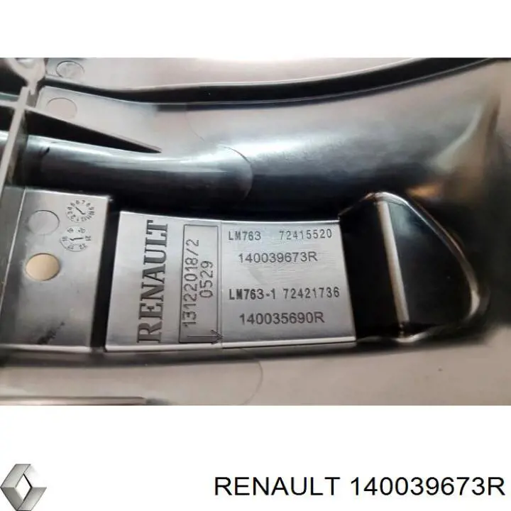 Впускний колектор 140039673R Renault (RVI)