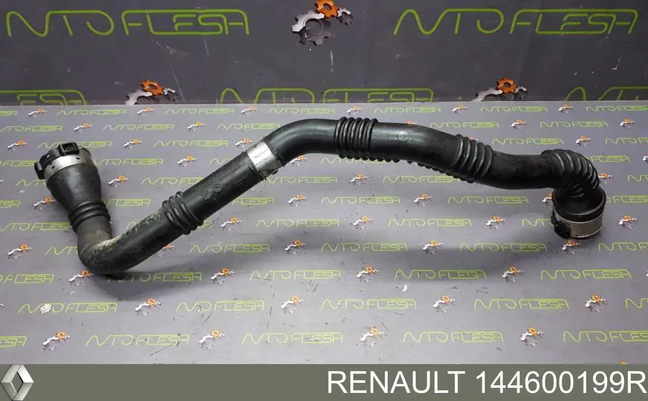 Купити 144600199R Renault (RVI) Шланг/патрубок интеркуллера