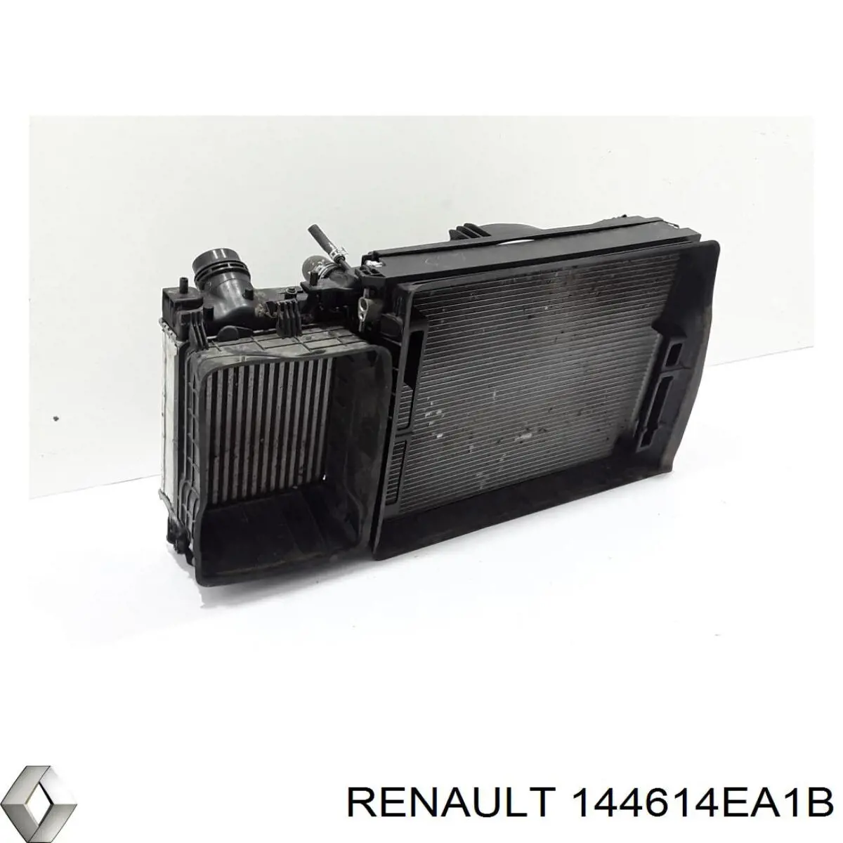 Інтеркулер 144614EA1B Renault (RVI)