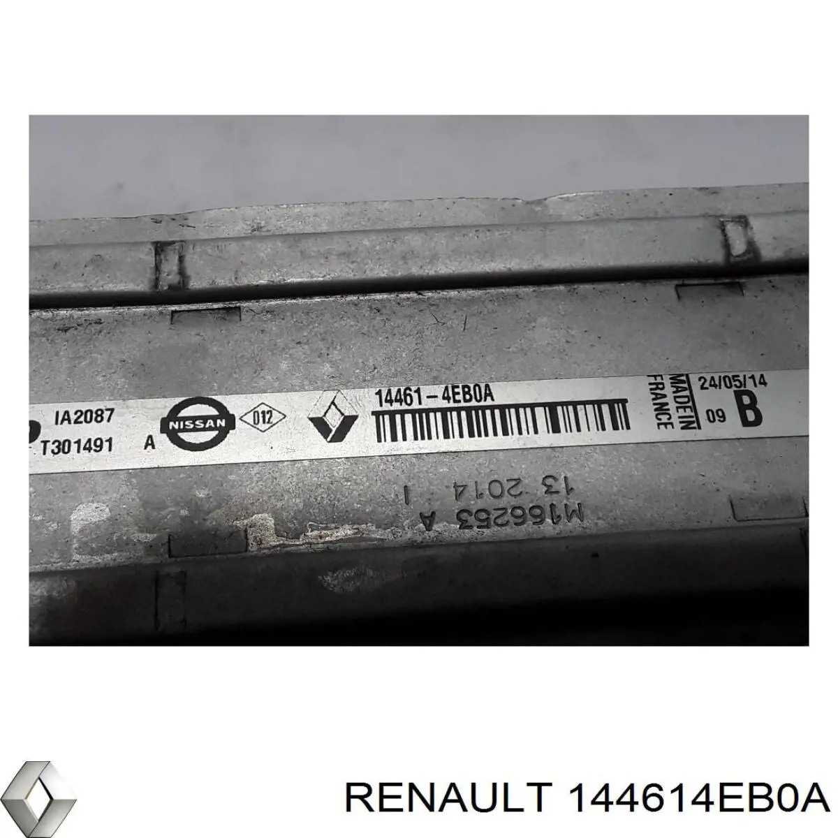 Купити 144614EB0A Renault (RVI) Радіатор интеркуллера