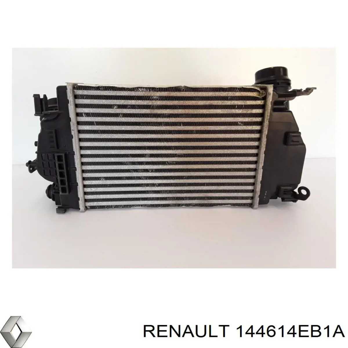 Радіатор интеркуллера 144614EB1A Renault (RVI)