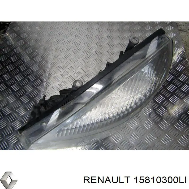 15810300LI Renault (RVI) фара ліва