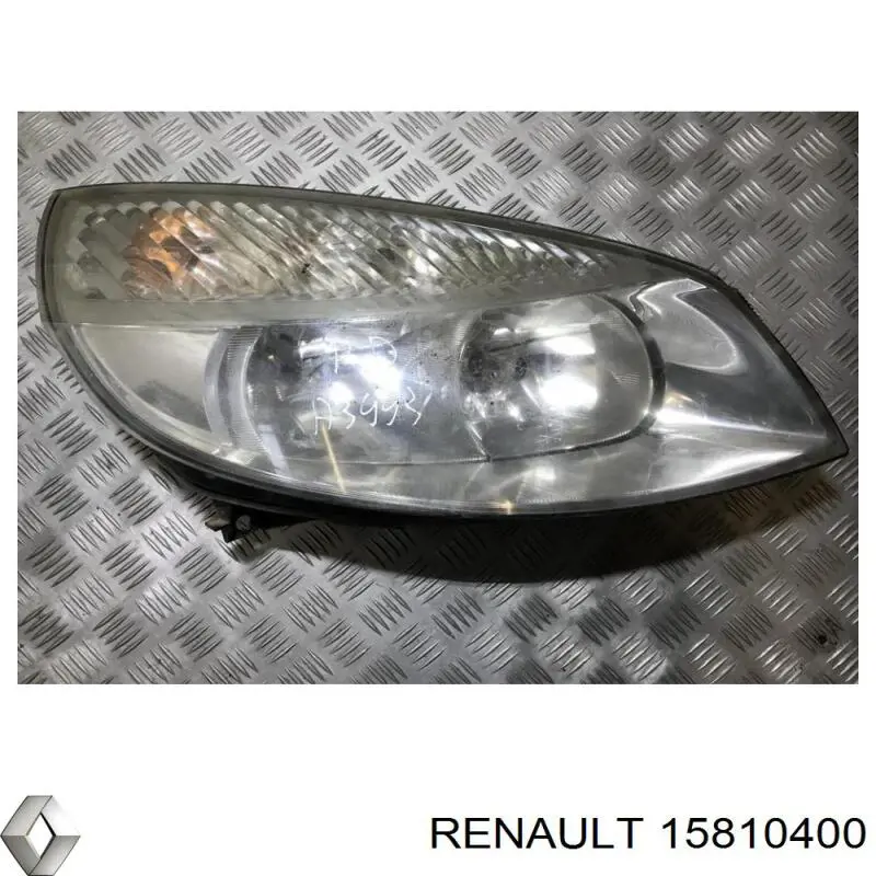 Фара правая Renault (RVI) 15810400 ціна, від 74.38 USD