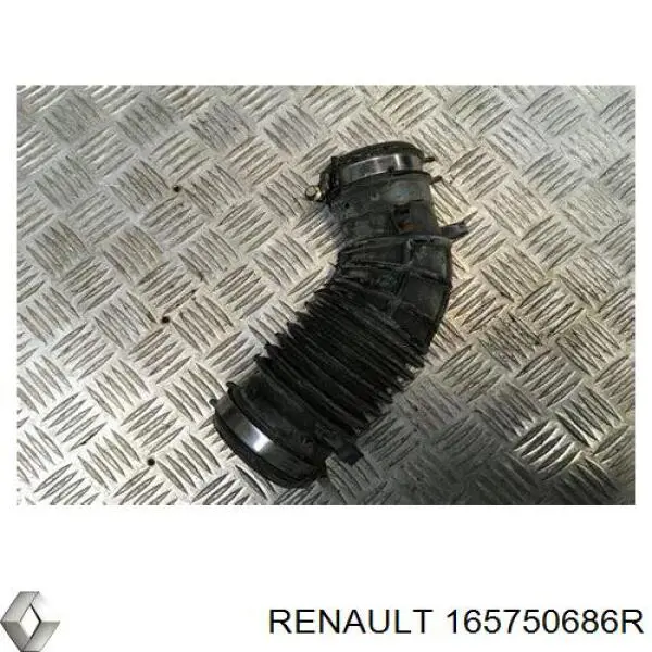 Патрубок повітряний, вихід повітряного фільтра 165750686R Renault (RVI)