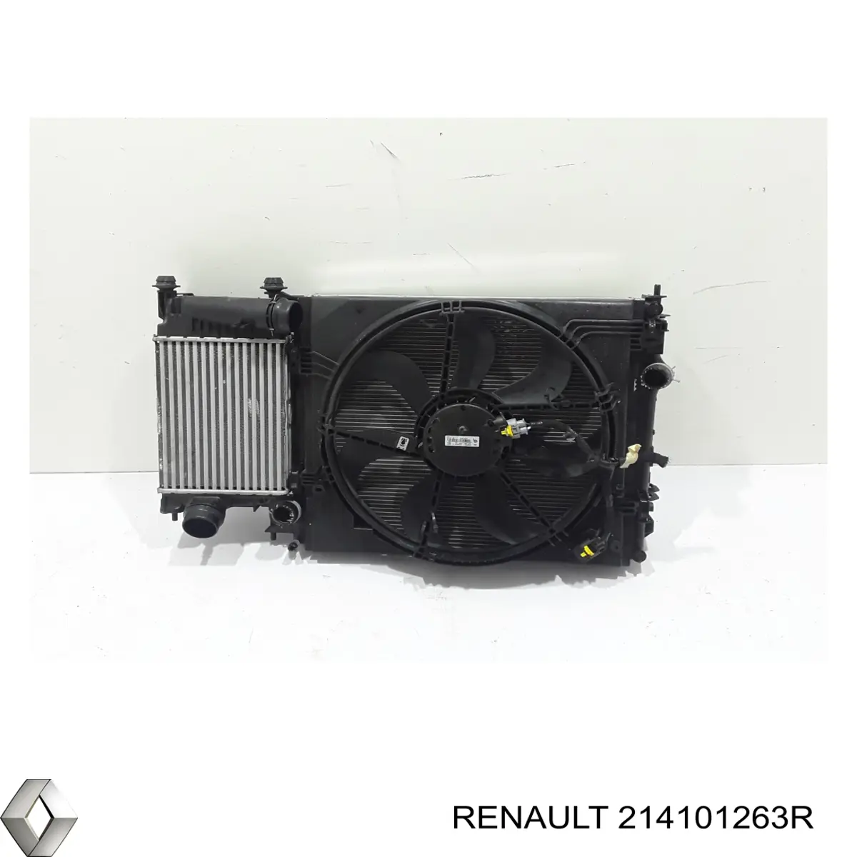 Радіатор основний VALEO 701641 ціна, від 254.57 USD
