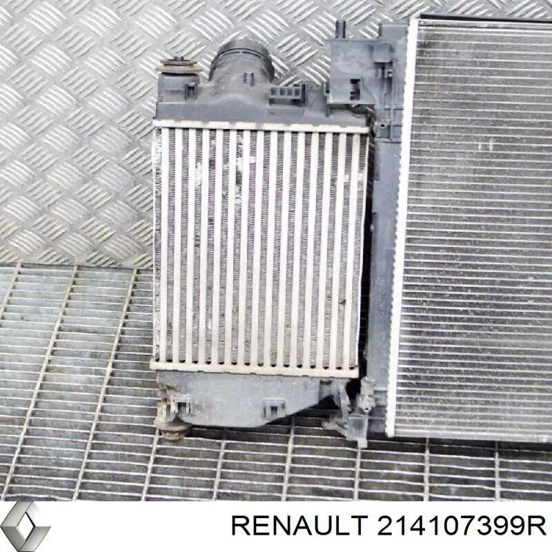 Купити 214107399R Renault (RVI) Радіатор двигуна