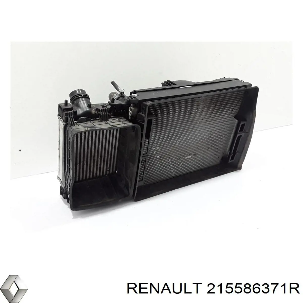 Купити 215586371R Renault (RVI) Повітропровід/дефлектор радіатора інтеркулера